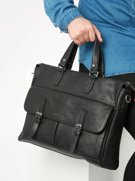 Documententas Arthur & aston Zwart antonio 2 ander zicht 1